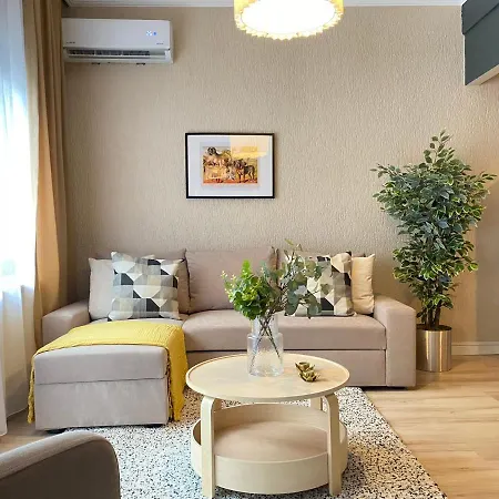 Missafir Stylish Flat Near Taksim Square Apartment