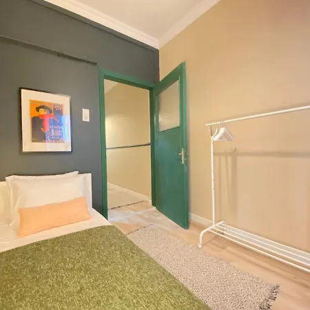 Missafir Stylish Flat Near Taksim Square Apartment