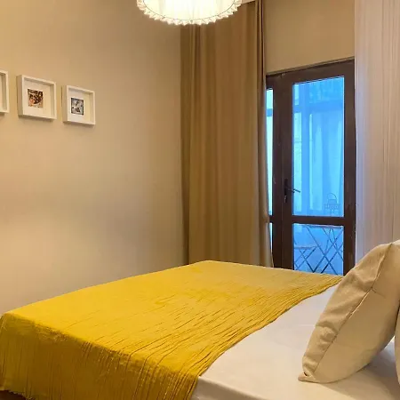 Missafir Stylish Flat Near Taksim Square Apartment *