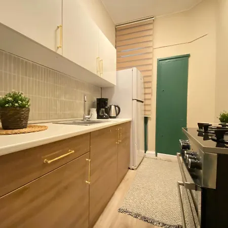 Missafir Stylish Flat Near Taksim Square *