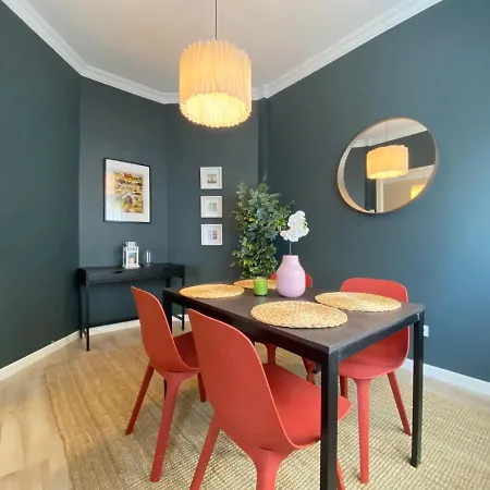 Missafir Stylish Flat Near Taksim Square Апартаменты Стамбул